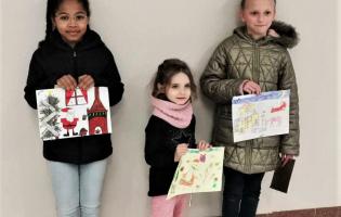 Alicia - Aïcha - Orlane - les gagnantes du concours de dessin